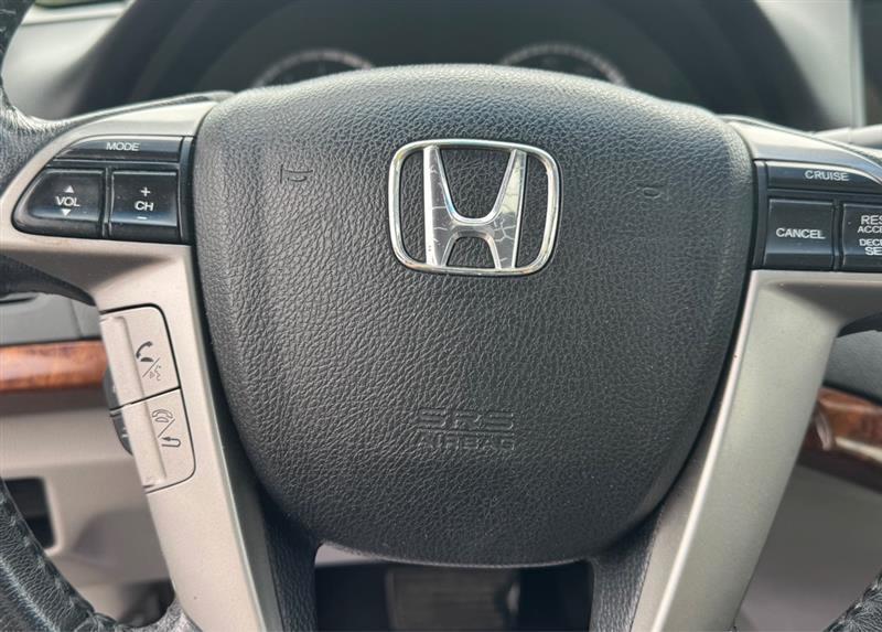 Honda Accord  2011