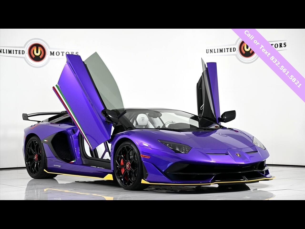 2021 Lamborghini Aventador SVJ Roadster