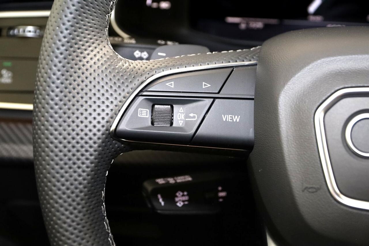 Audi SQ8  2024