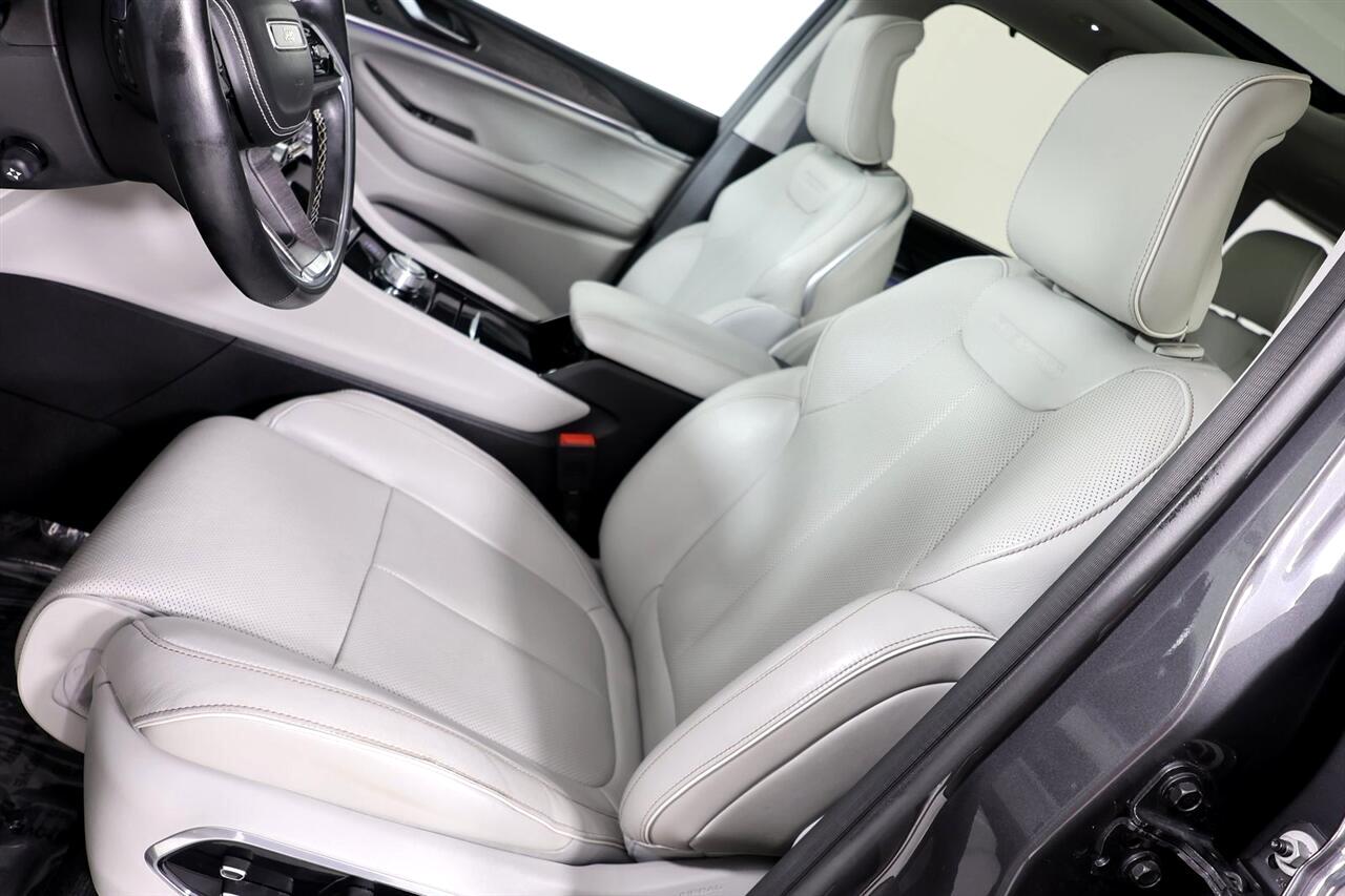 Jeep Grand Cherokee  2022