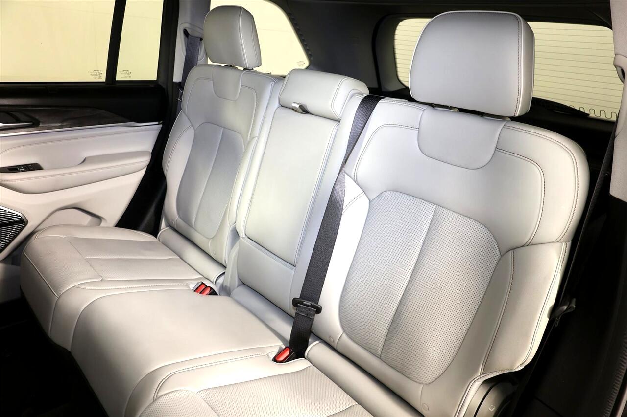 Jeep Grand Cherokee  2022