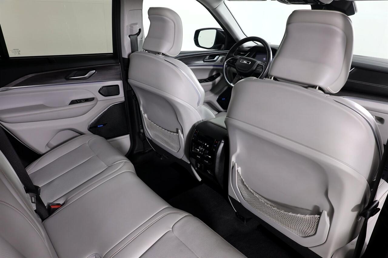 Jeep Grand Cherokee  2022