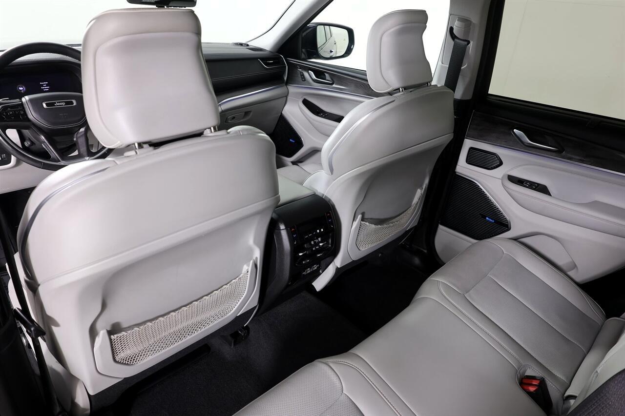 Jeep Grand Cherokee  2022