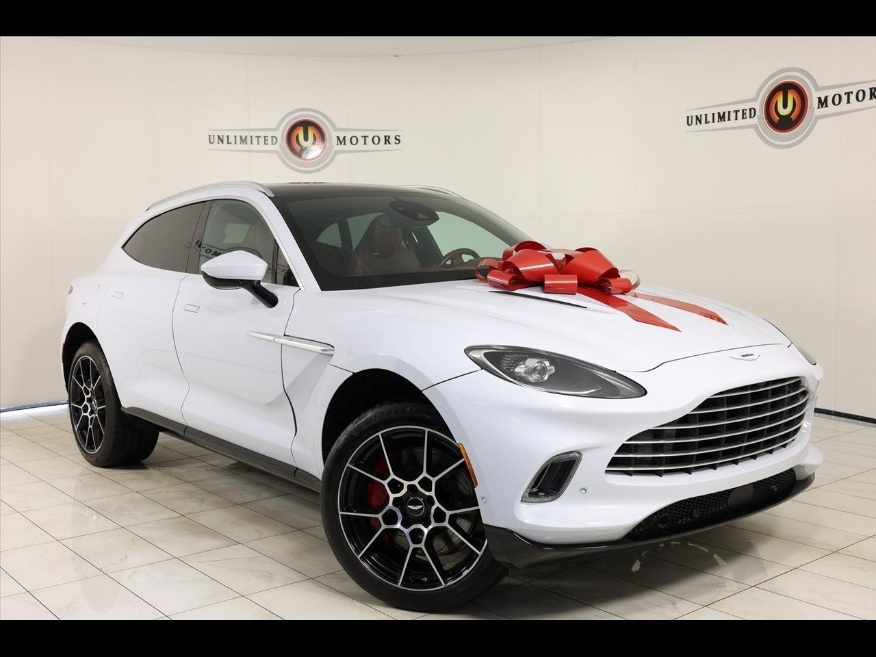 2021 Aston Martin DBX Base