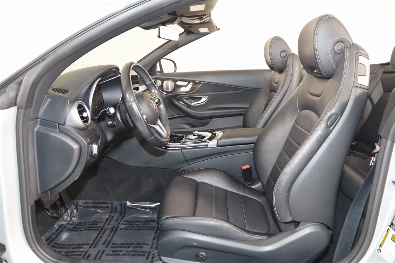 Mercedes-Benz C-Class  2021