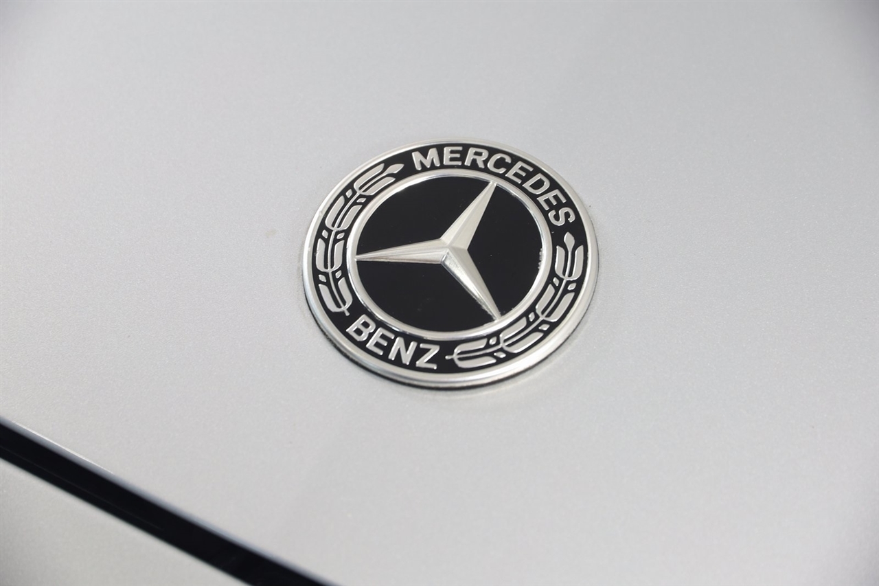 Mercedes-Benz C-Class  2021
