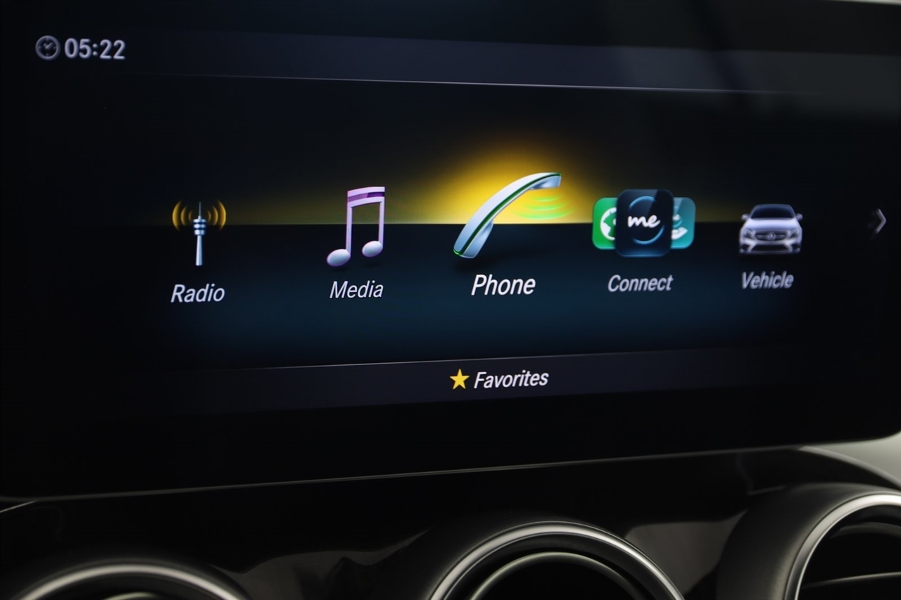 Mercedes-Benz C-Class  2021