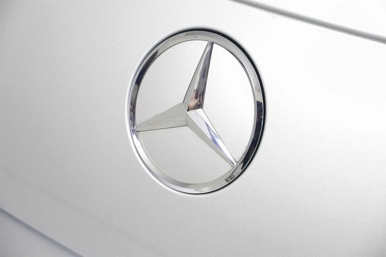 Mercedes-Benz C-Class  2021