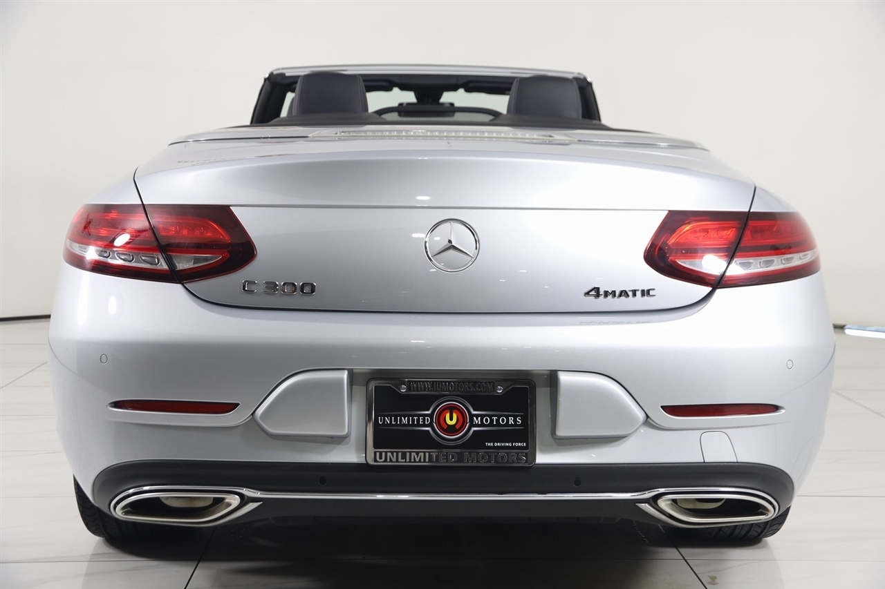 Mercedes-Benz C-Class  2021