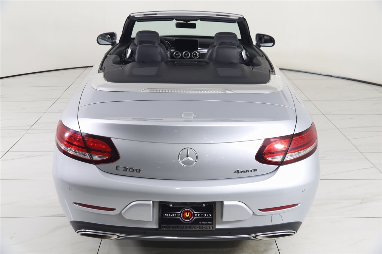 Mercedes-Benz C-Class  2021
