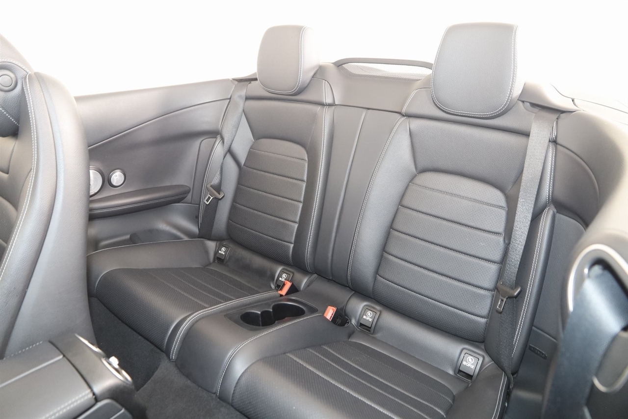Mercedes-Benz C-Class  2021