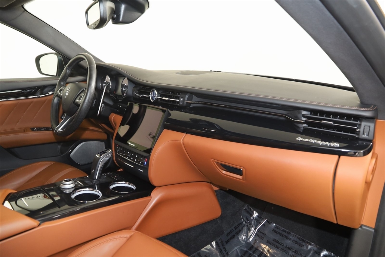 Maserati Quattroporte  2023