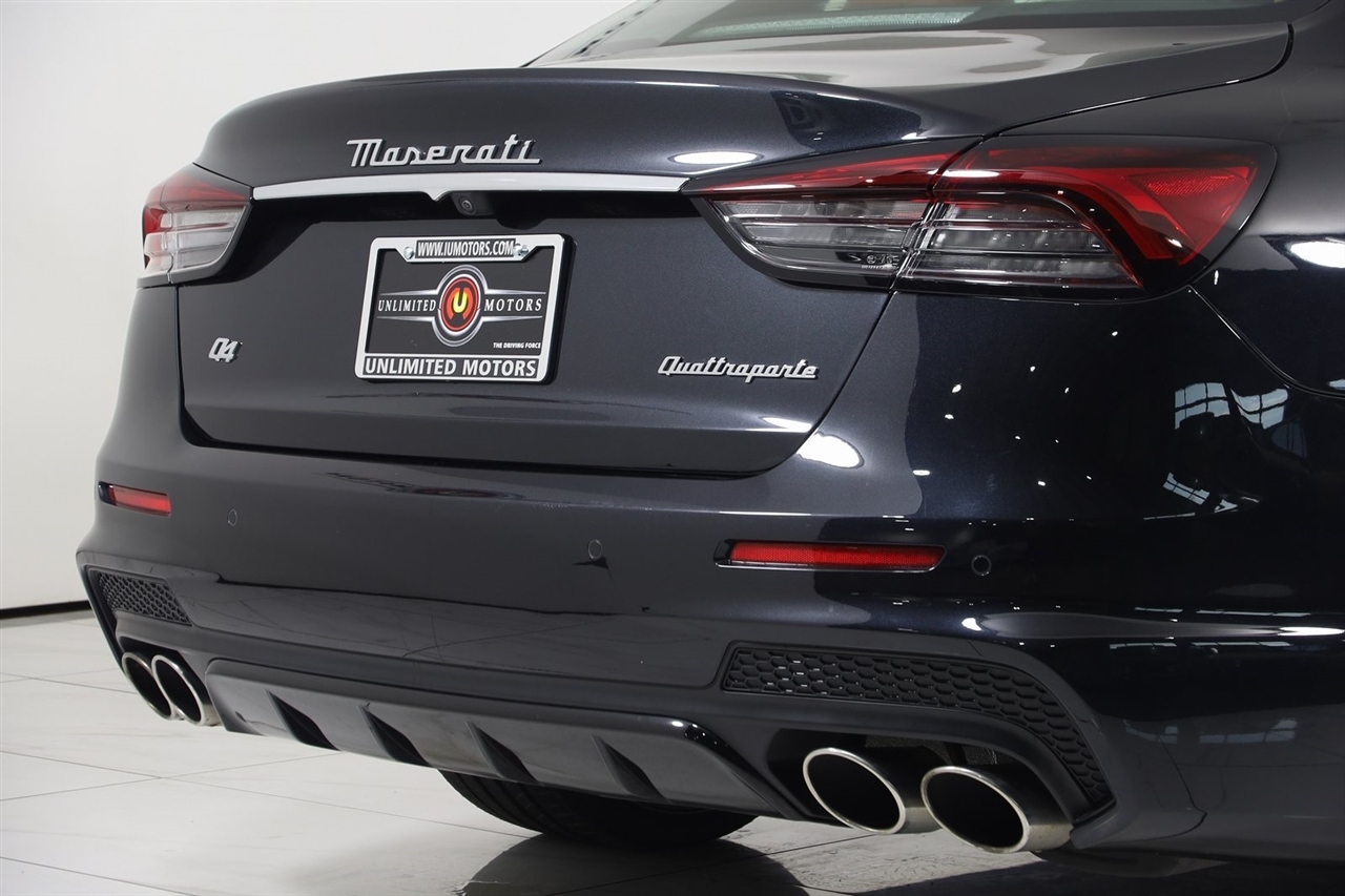 Maserati Quattroporte  2023