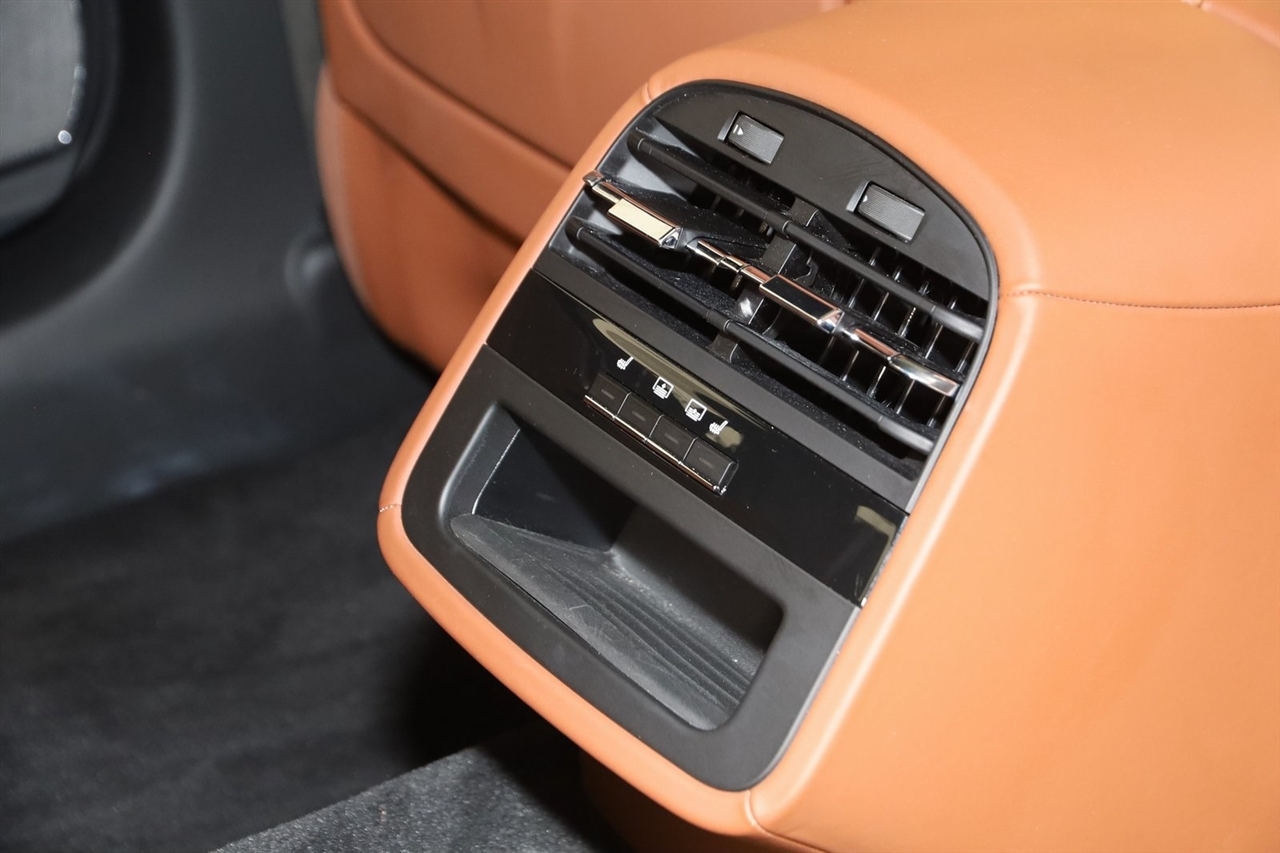 Maserati Quattroporte  2023