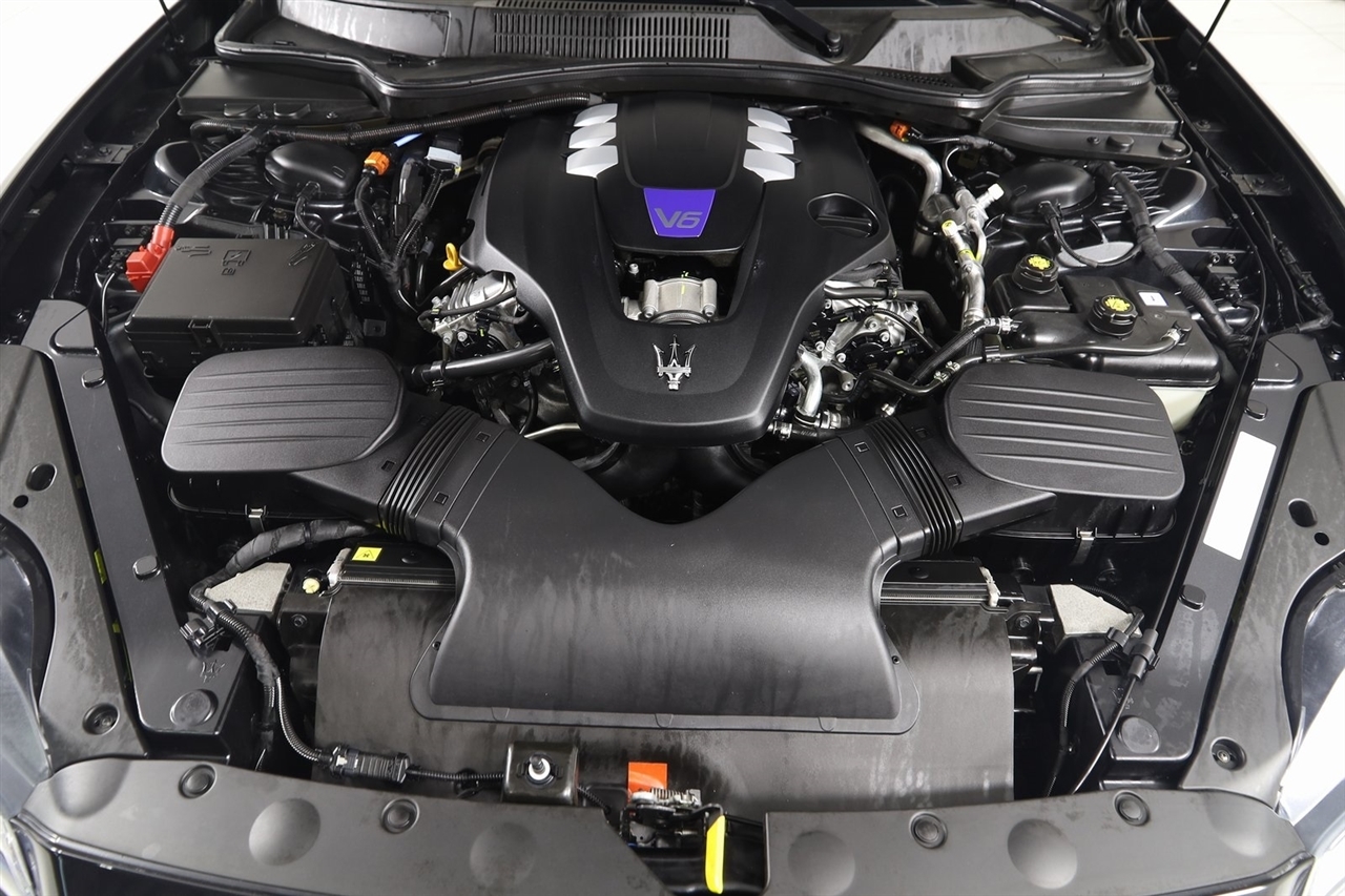 Maserati Quattroporte  2023