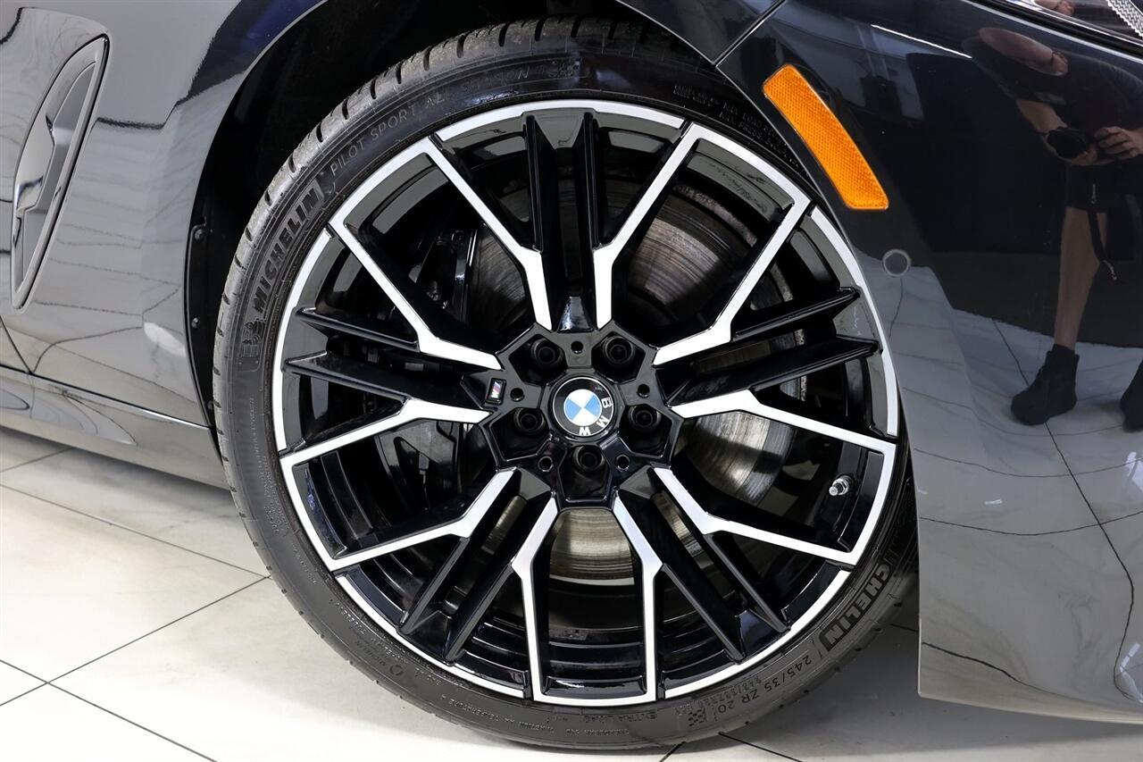 BMW 8-Series Gran Coupe  2024