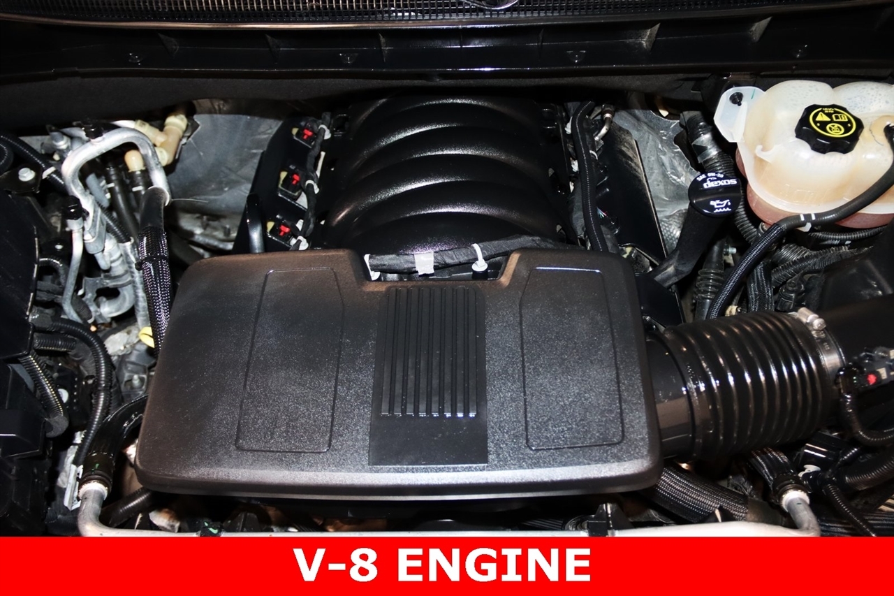 Chevrolet Suburban  2021