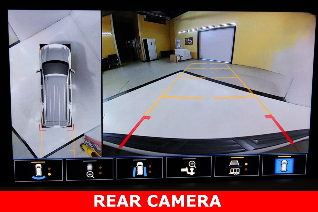 Chevrolet Suburban  2021