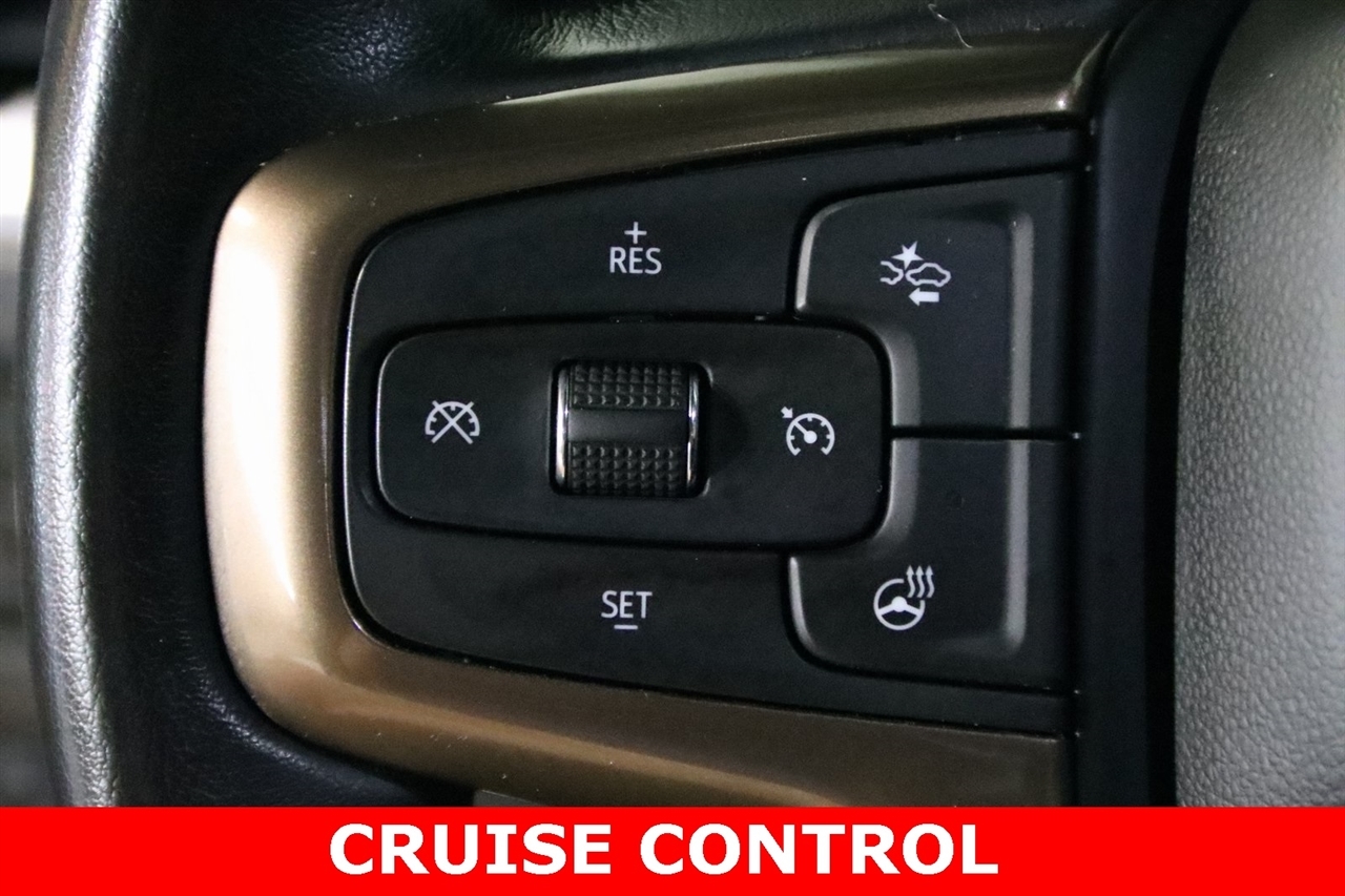 Chevrolet Suburban  2021