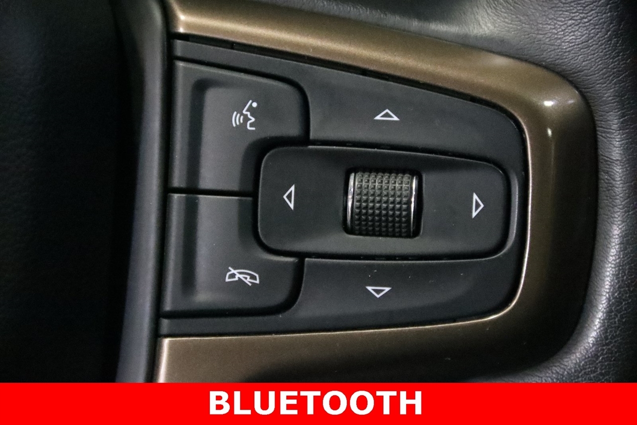 Chevrolet Suburban  2021