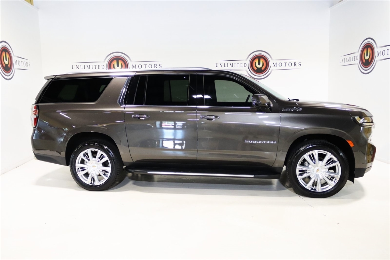 Chevrolet Suburban  2021