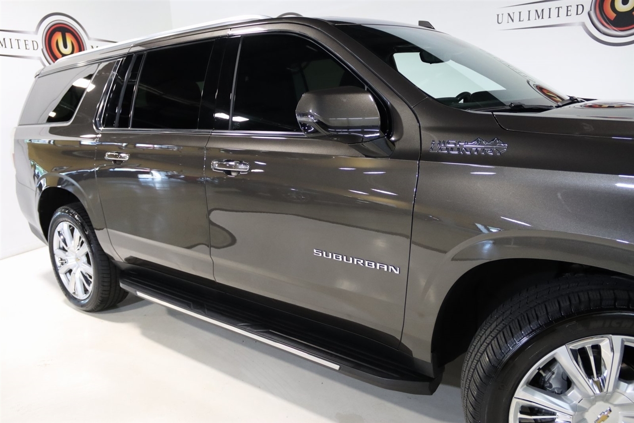 Chevrolet Suburban  2021