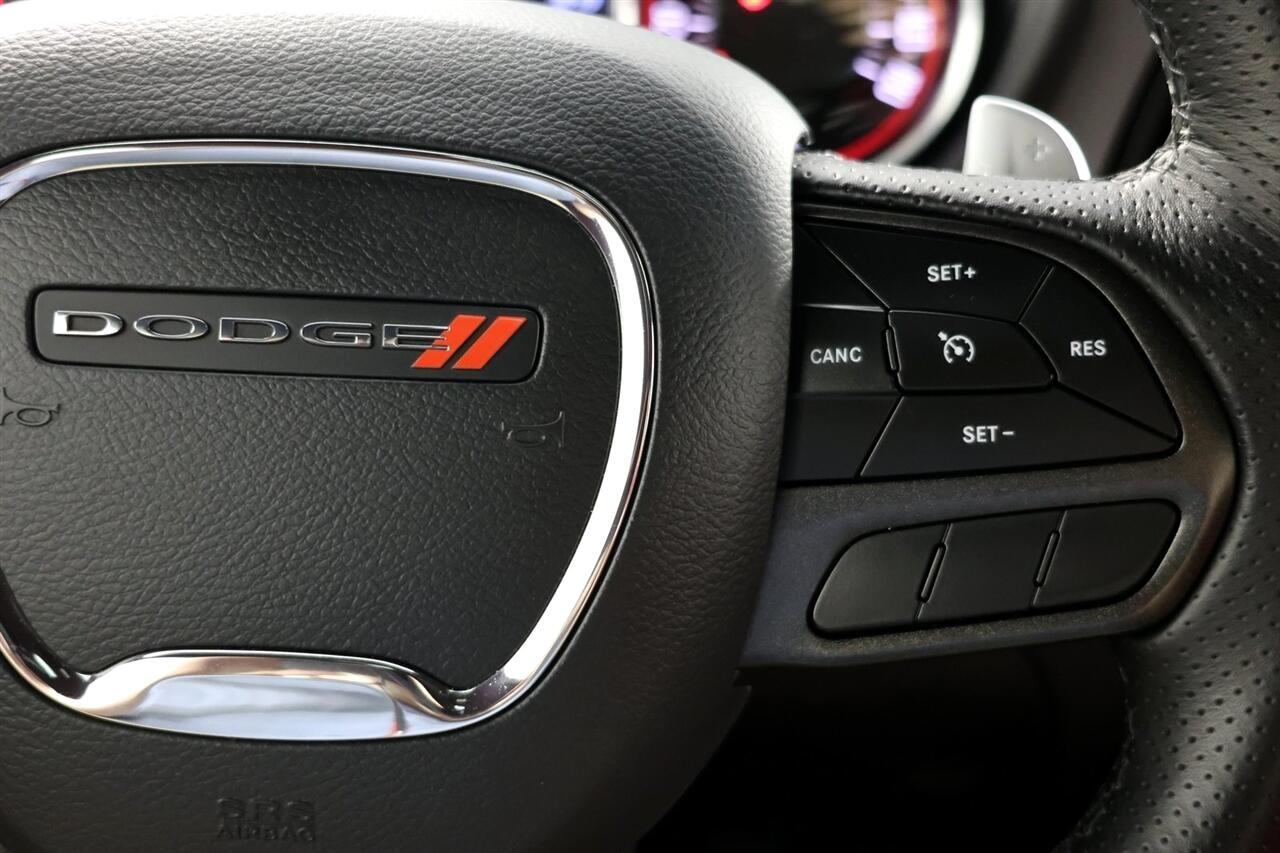 Dodge Challenger  2023