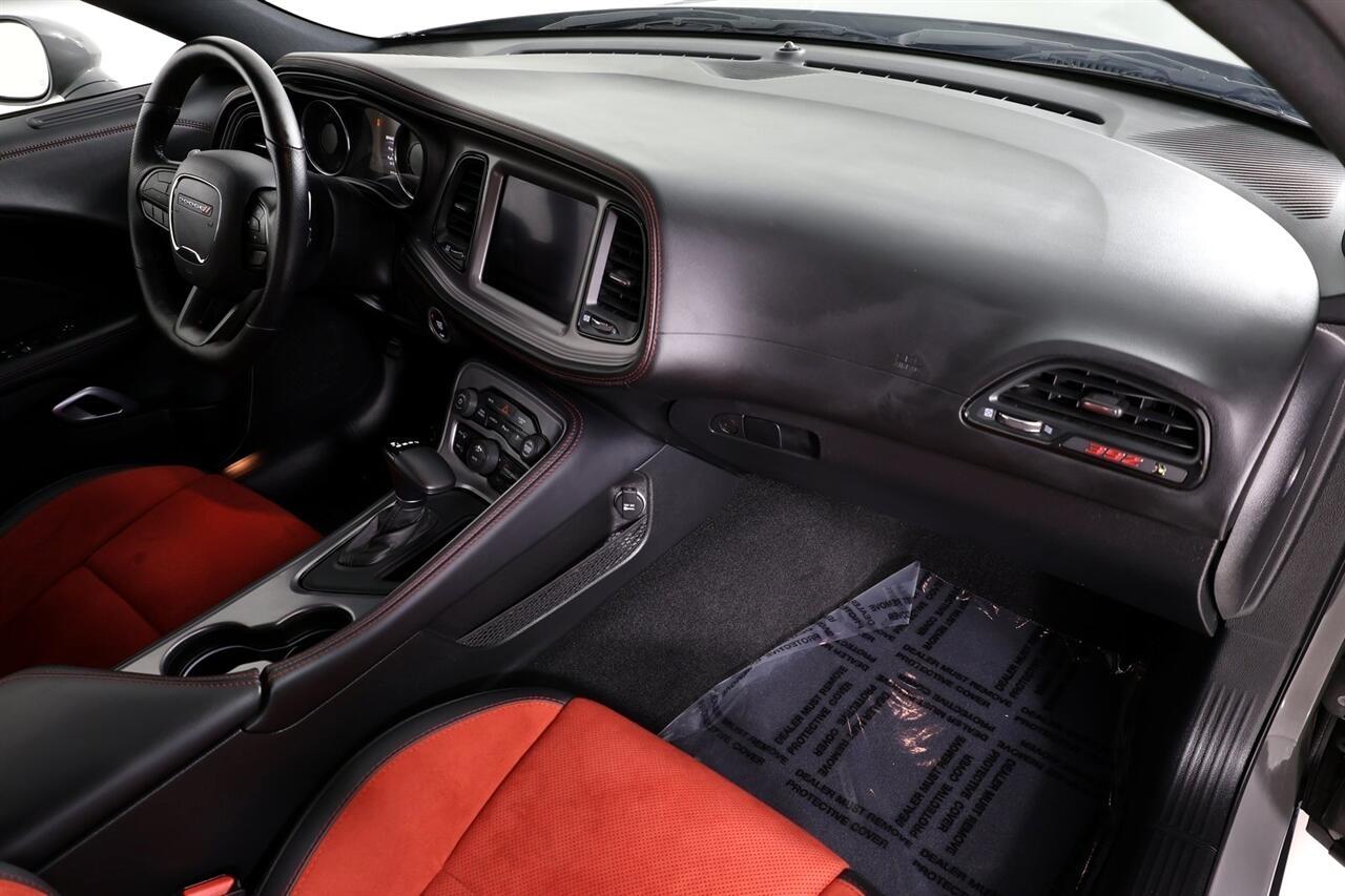 Dodge Challenger  2023