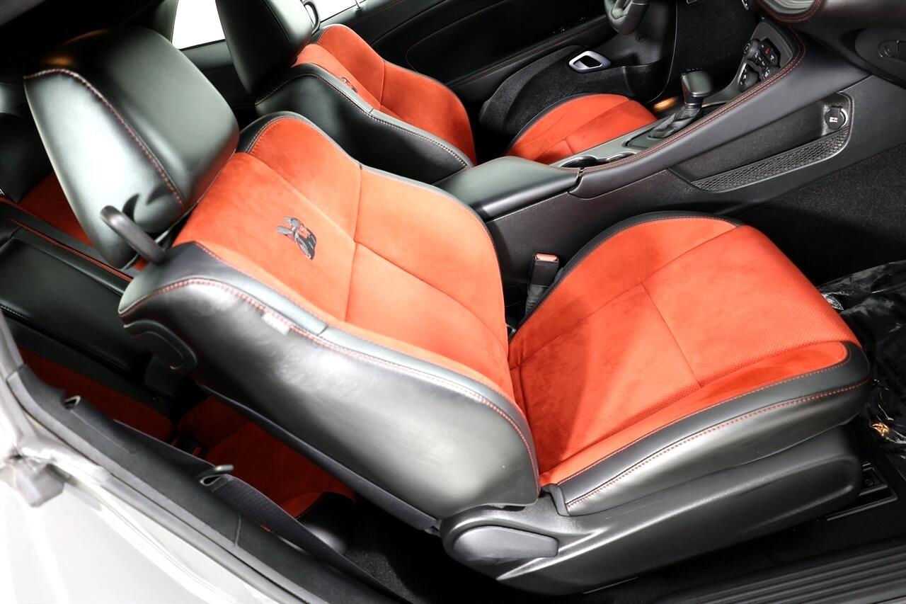 Dodge Challenger  2023