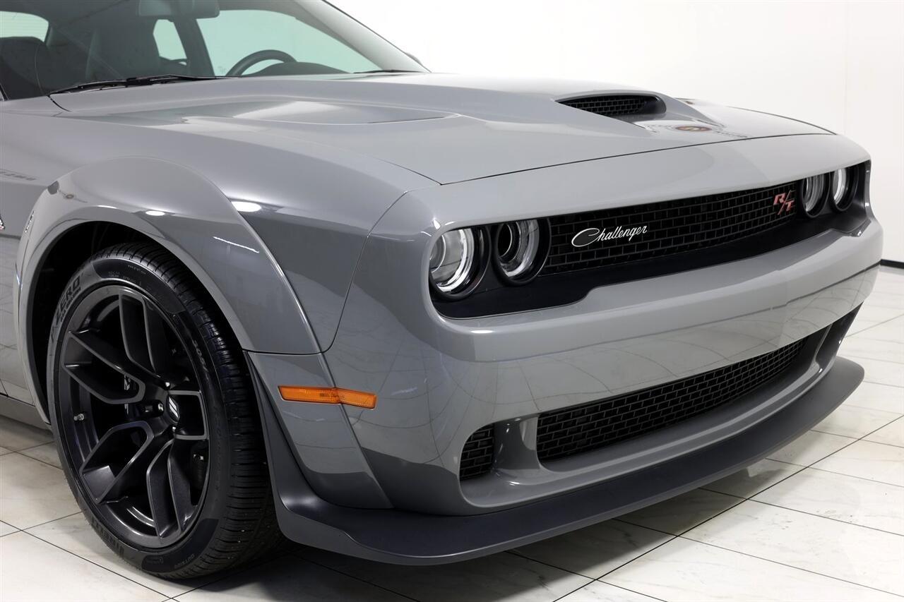 Dodge Challenger  2023