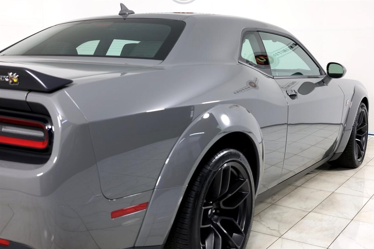 Dodge Challenger  2023