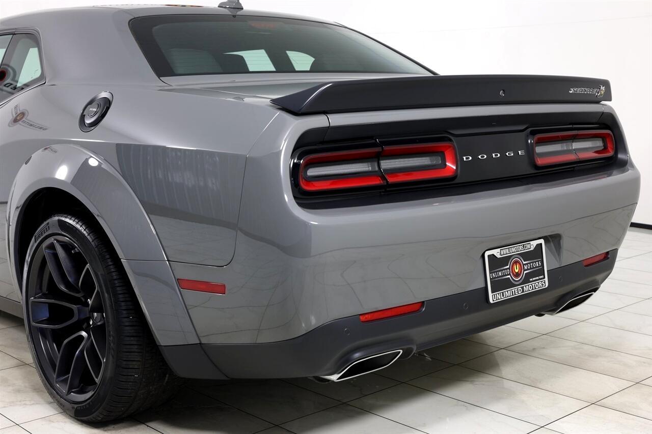 Dodge Challenger  2023