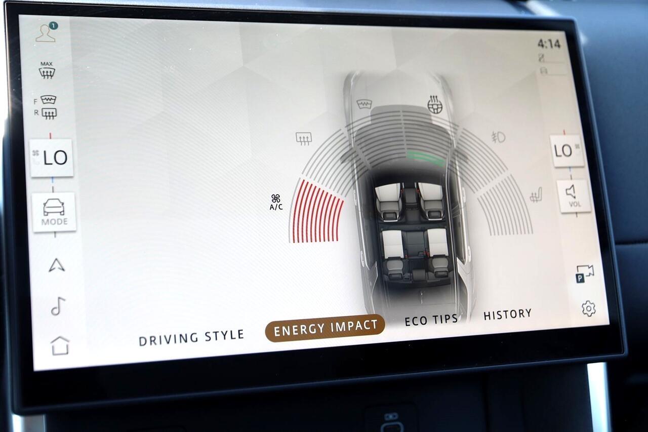 Land Rover Discovery Sport  2024