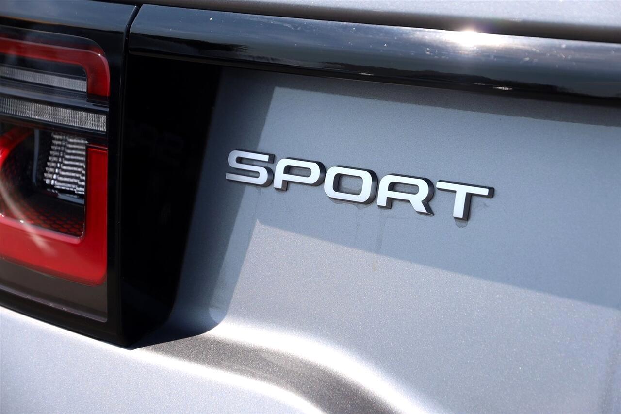 Land Rover Discovery Sport  2024