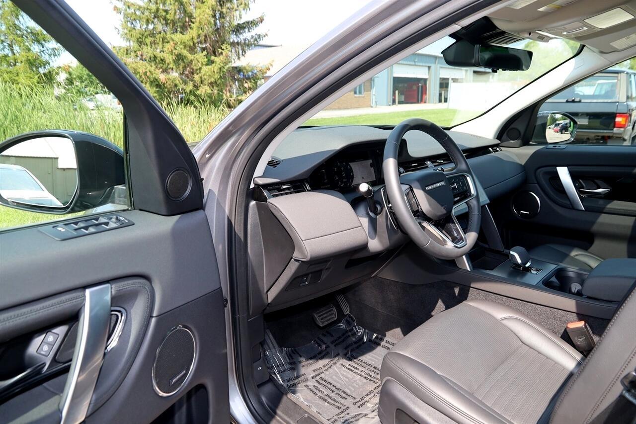 Land Rover Discovery Sport  2024