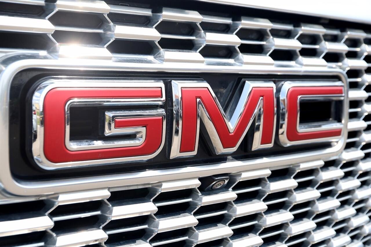 GMC Yukon  2023