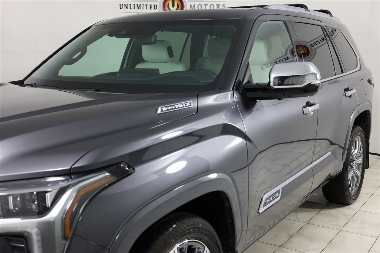 Toyota Sequoia  2023