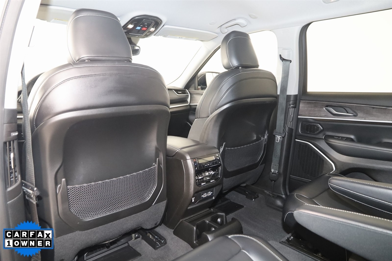 Jeep Grand Cherokee  2021