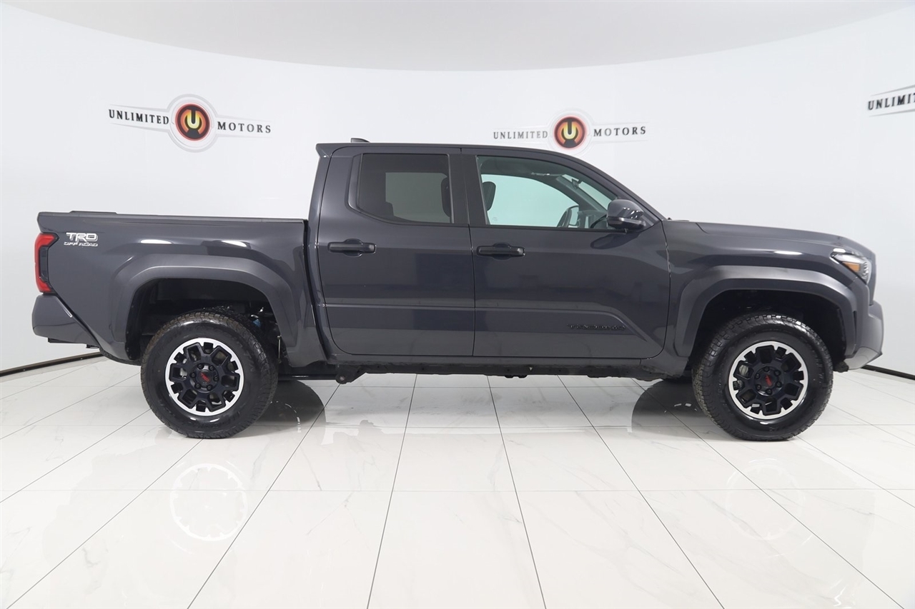 Toyota Tacoma  2024