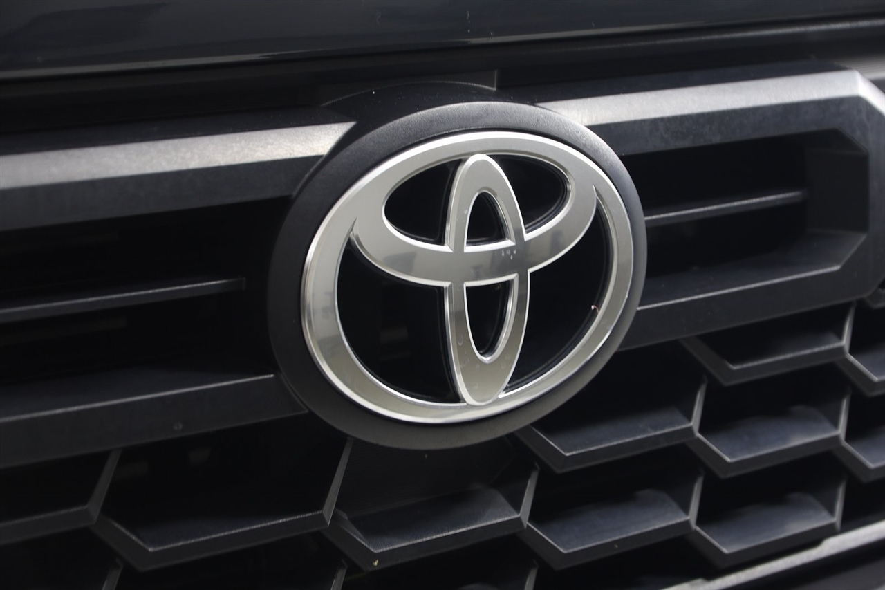Toyota Tacoma  2024
