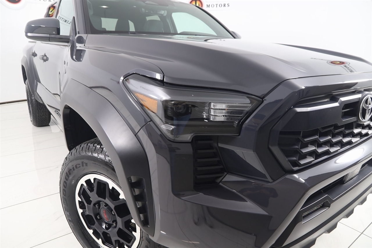 Toyota Tacoma  2024