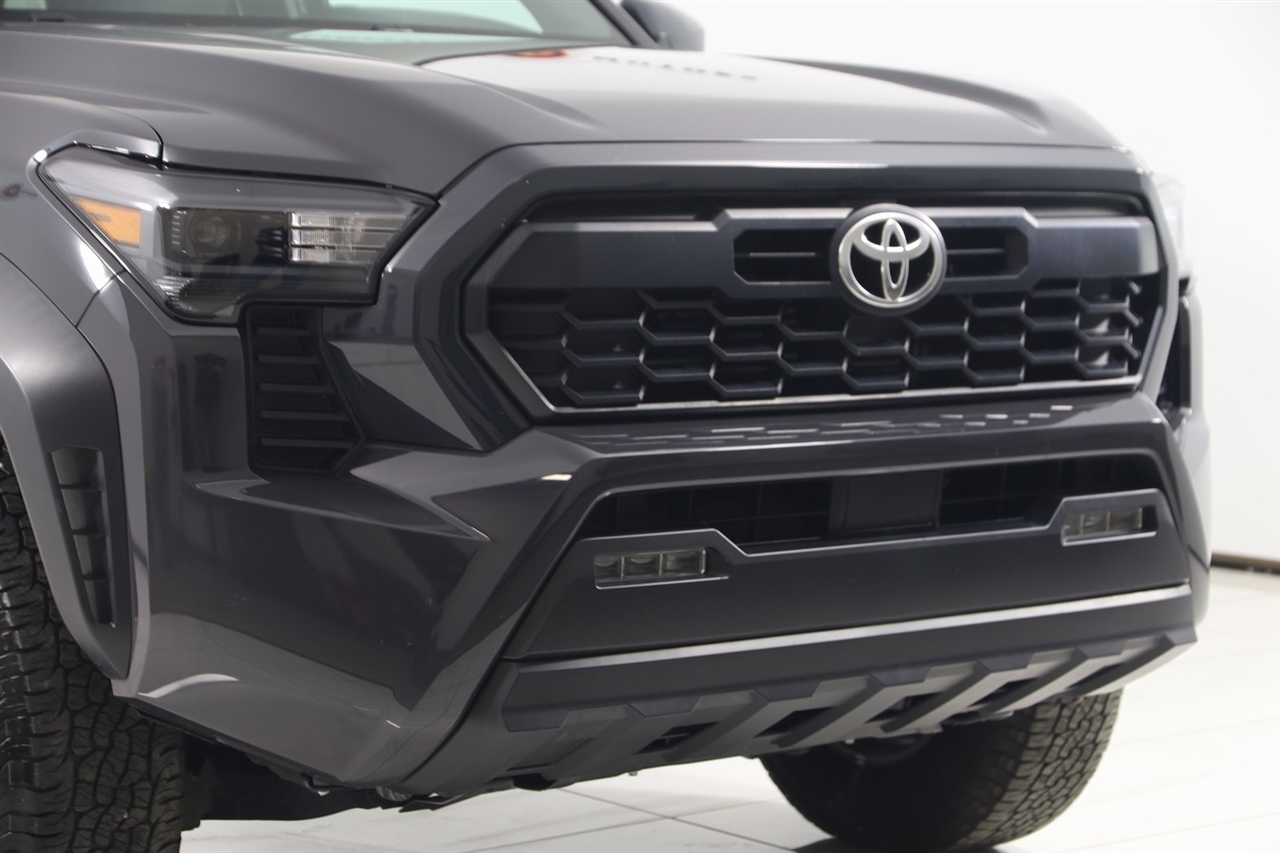 Toyota Tacoma  2024