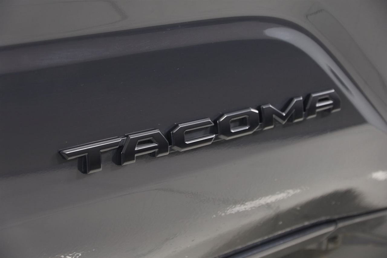 Toyota Tacoma  2024