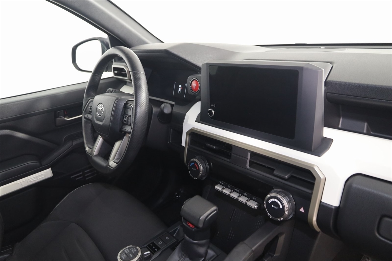Toyota Tacoma  2024