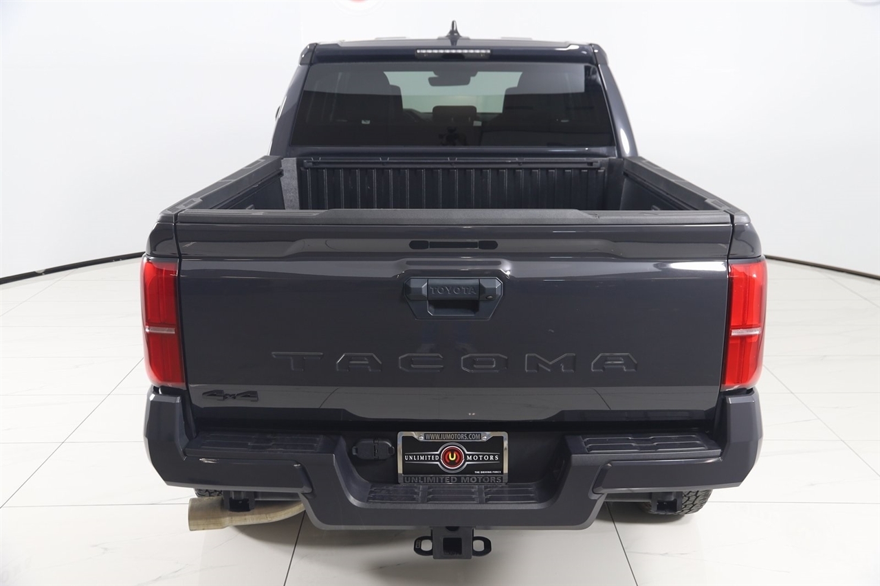 Toyota Tacoma  2024