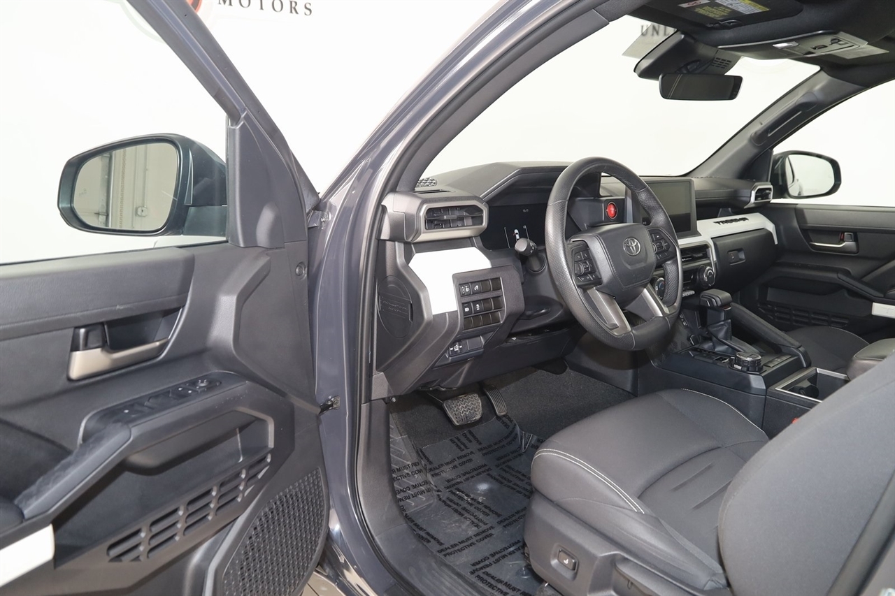 Toyota Tacoma  2024