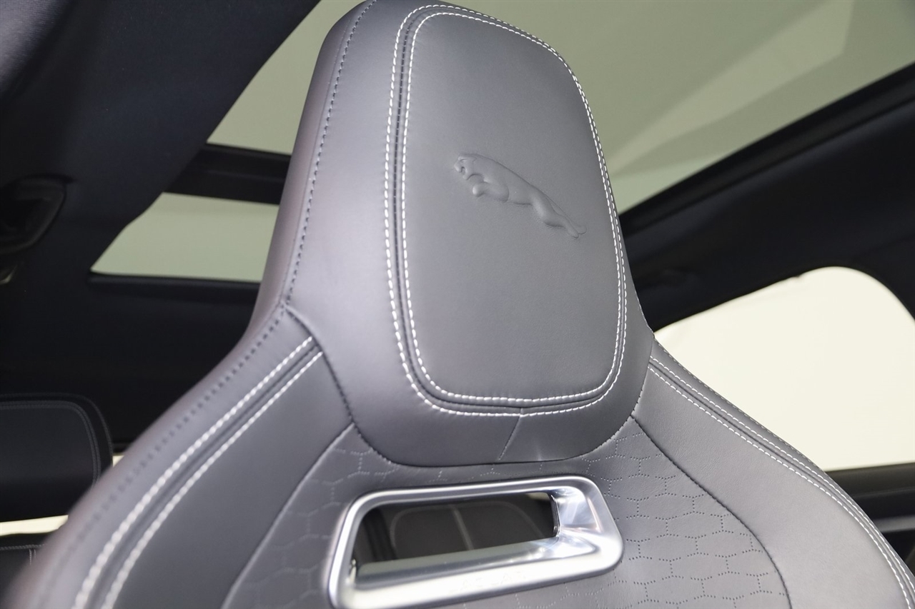 Jaguar F-Pace  2024