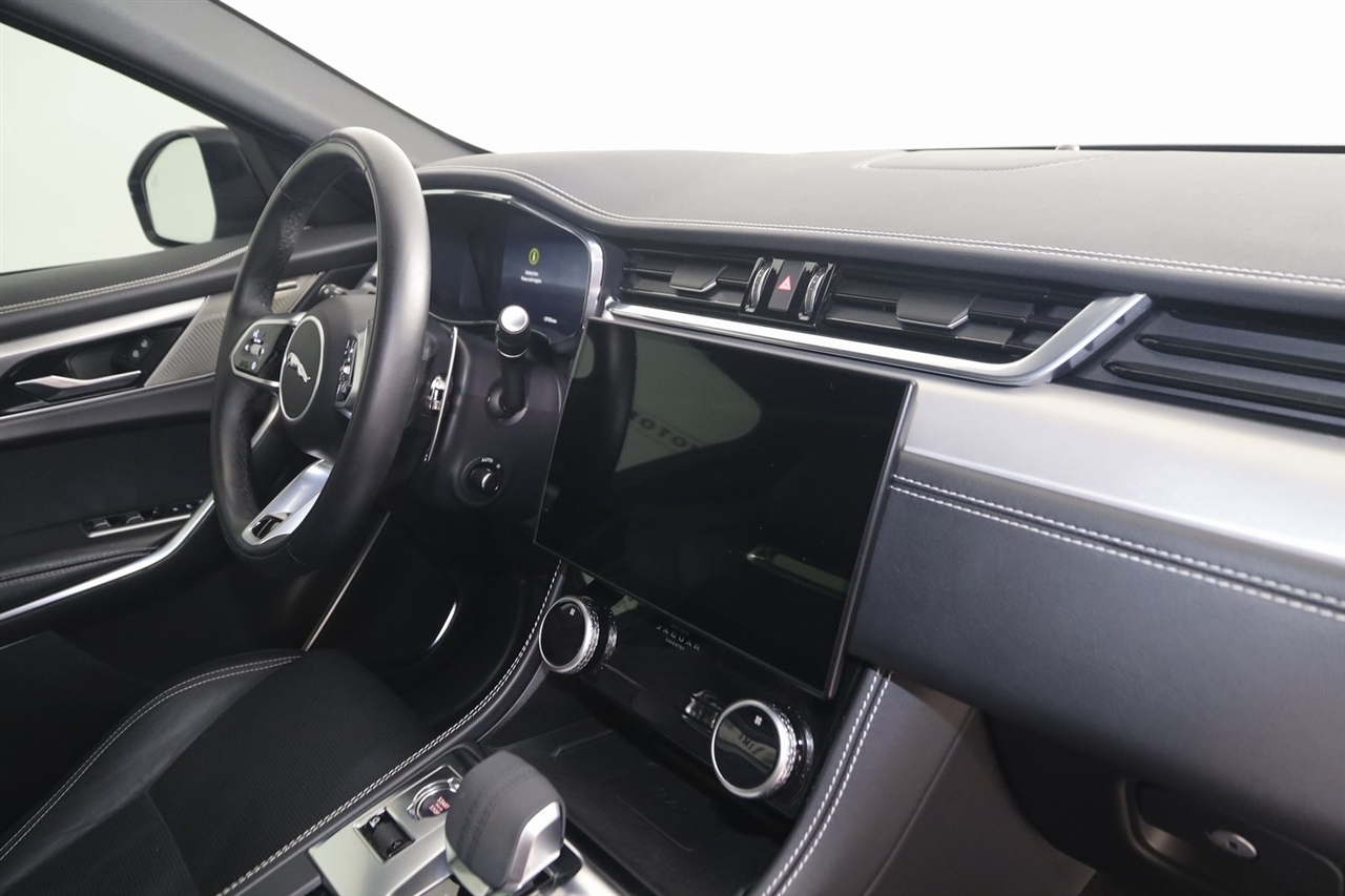 Jaguar F-Pace  2024