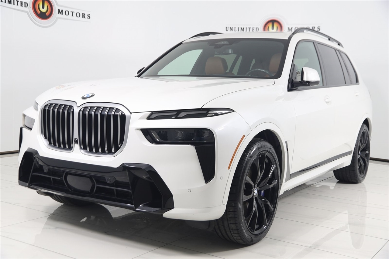 BMW X7  2023
