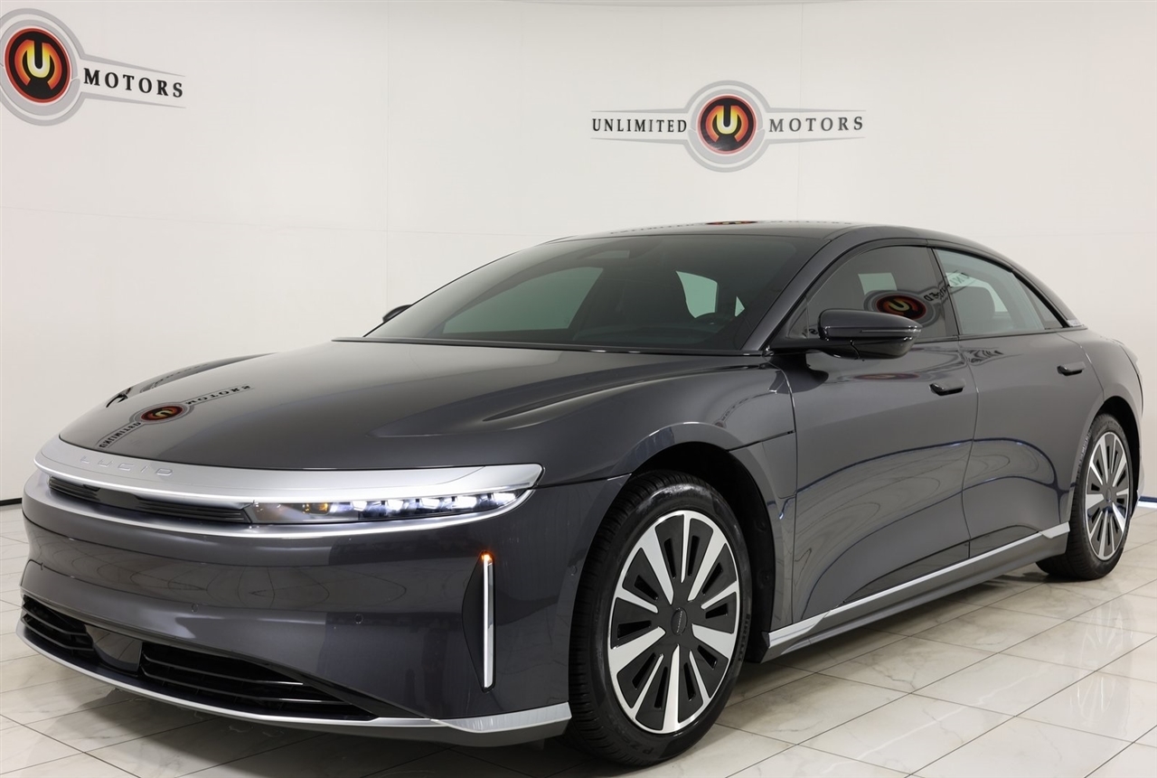 Lucid Air  2024